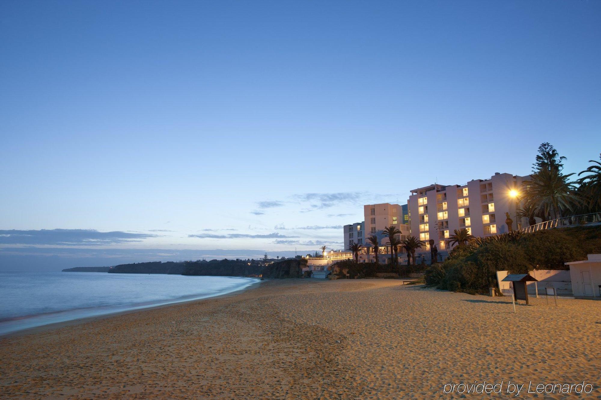 Holiday Inn Algarve - Armação de Pêra, an IHG Hotel Comodidades foto